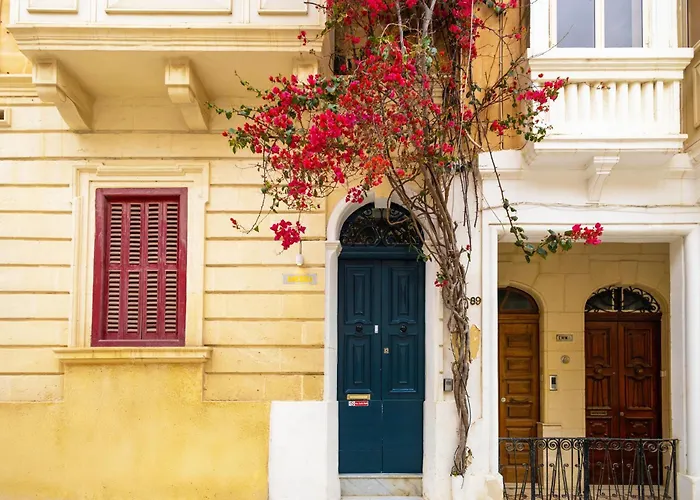 Πανσιόν Quiet Double Ensuite 4*